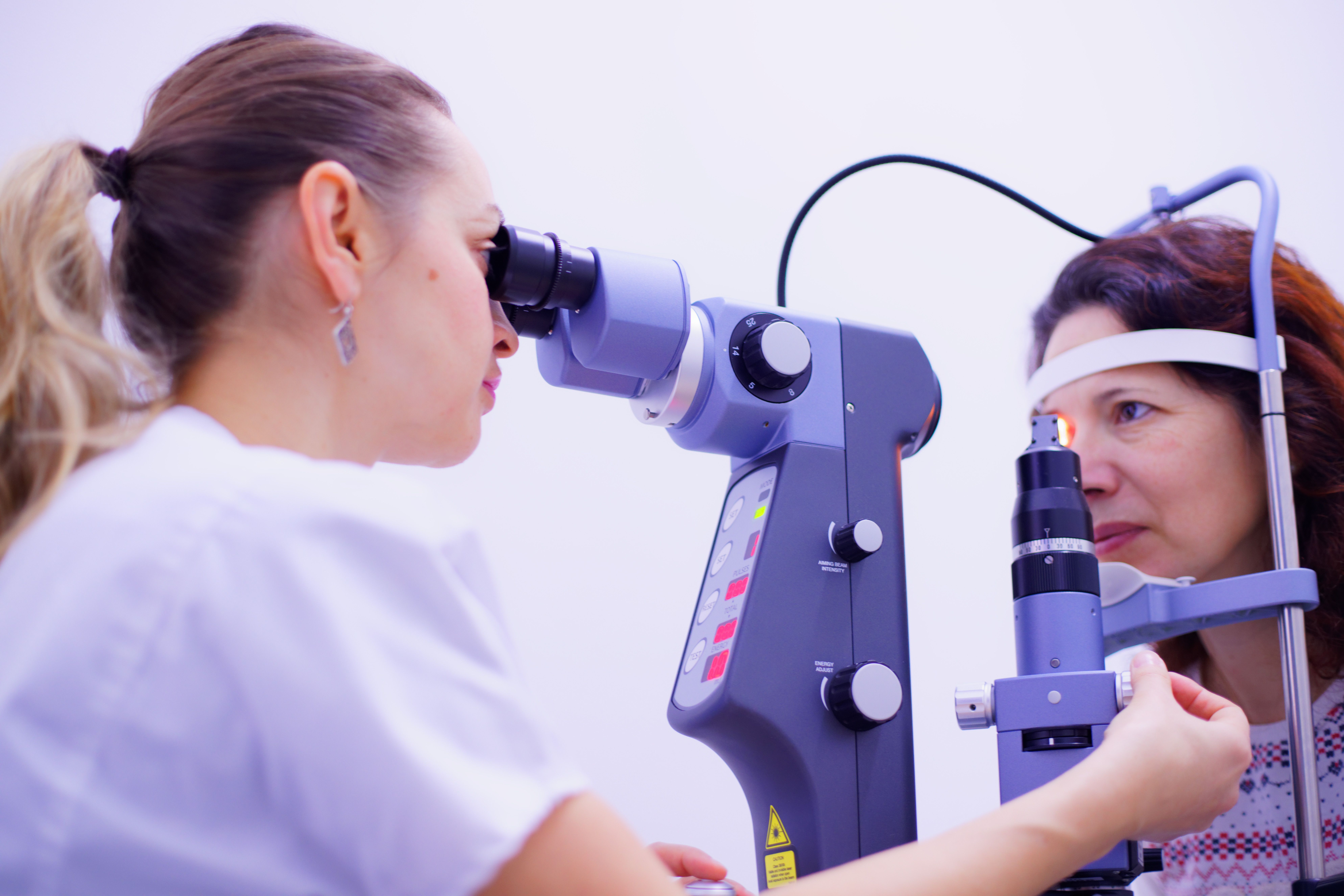 newarta-eye-care-5016057.jpg